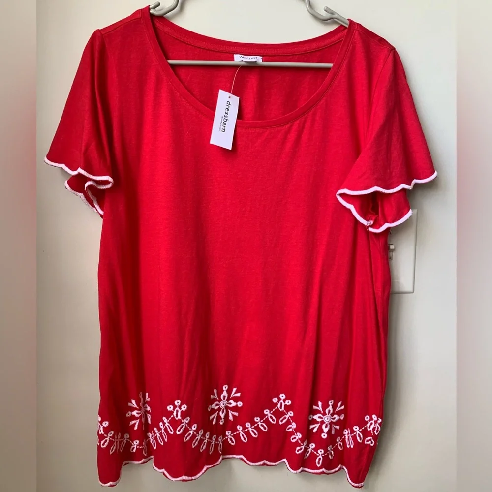 WESTPORT Women’s Red w/ White Embroidered Bottom Cap Sleeve Blouse